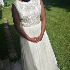 Morgan & Co. Prom/Event Dress